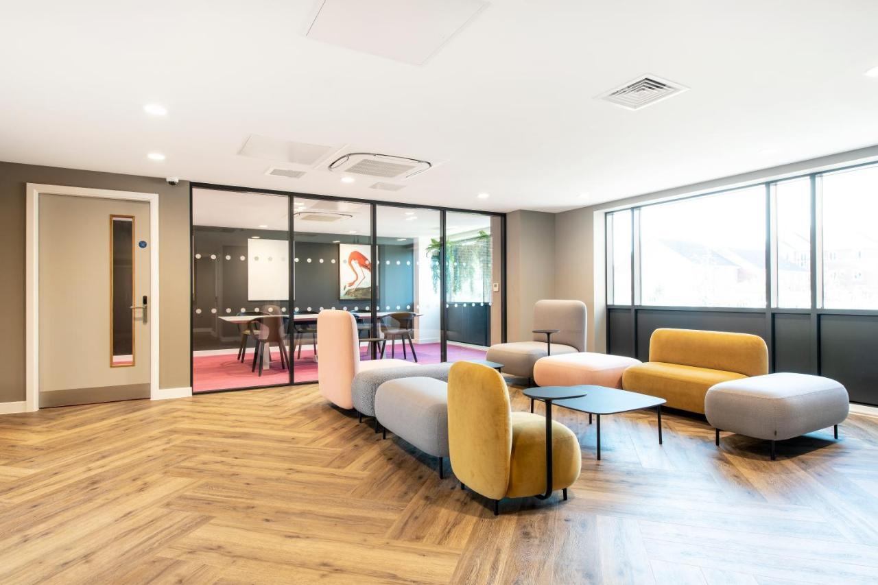 Aparthotel Clifford House 3*